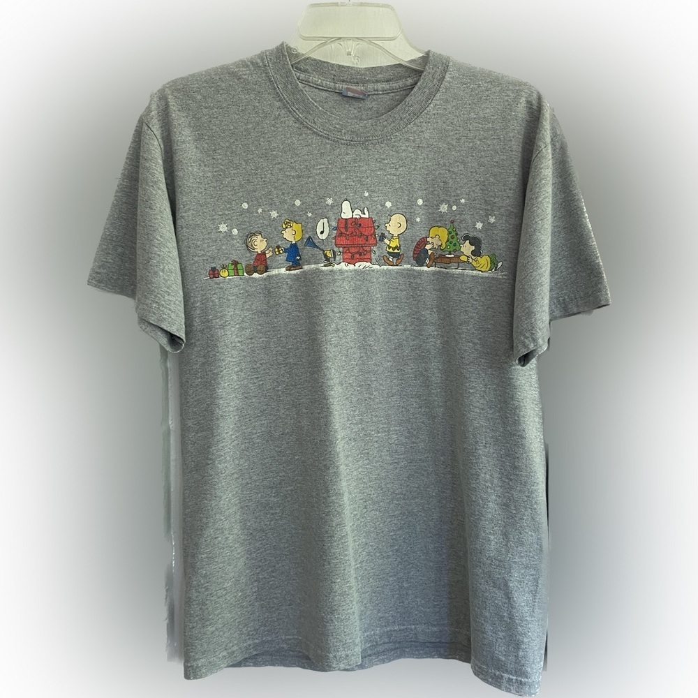 PEANUTS United Feature Syndicate Christmas Gray T-Shirt Men's Small